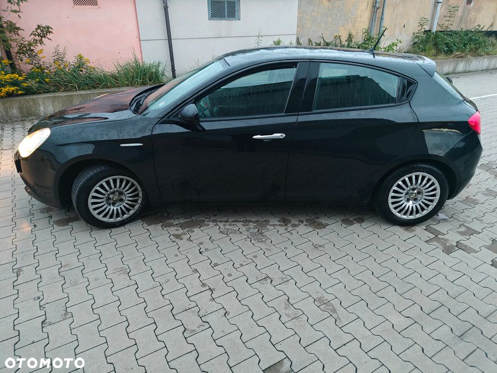 Alfa Romeo Giulietta 1.6 JTDM 16V - 3