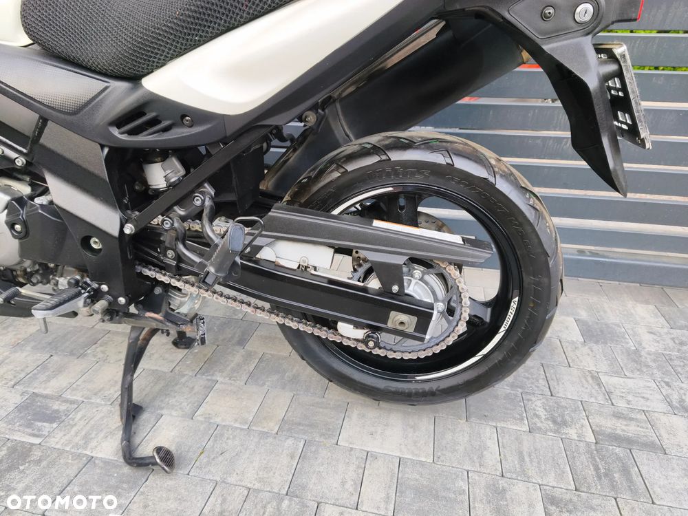 Suzuki DL - 12