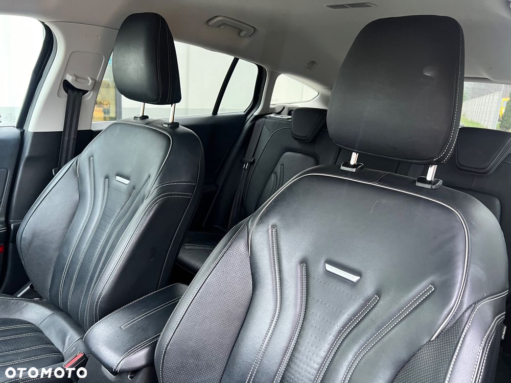 Ford Focus SW 2.0 EcoBlue Vignale - 22