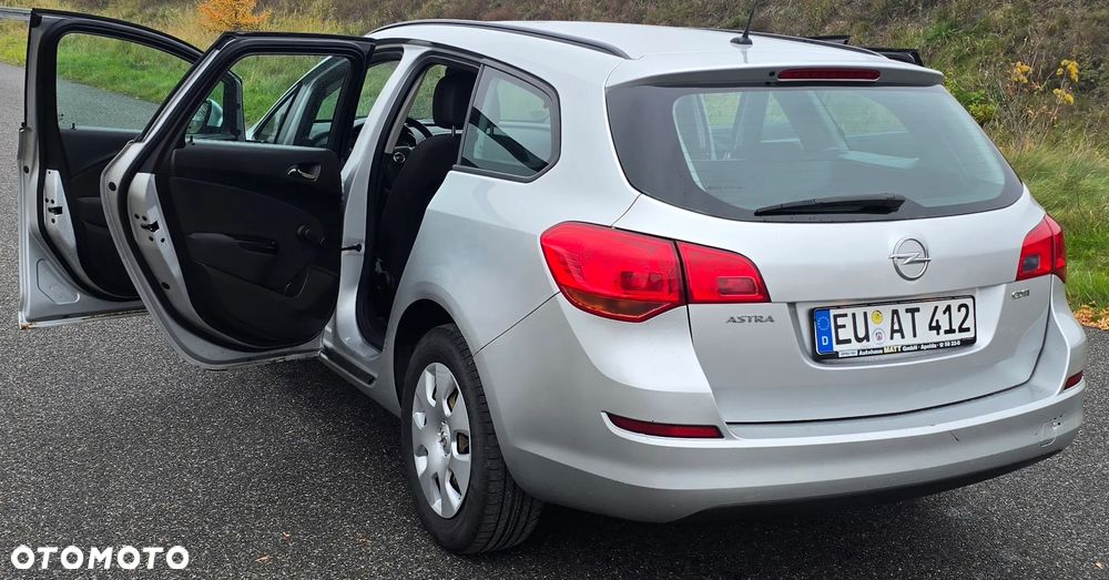 Opel Astra 1.7 CDTI DPF Edition - 17
