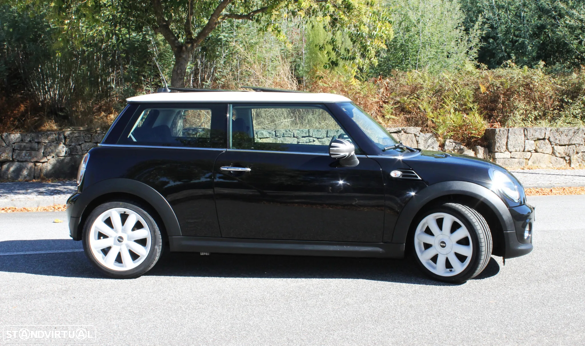 MINI 3 Portas Cooper D - 6