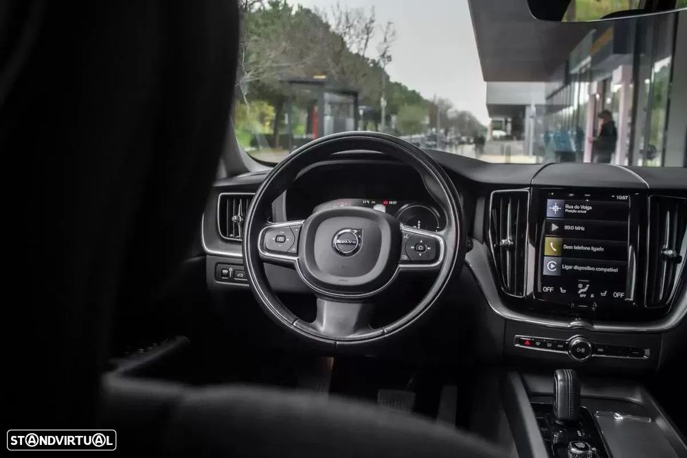 Volvo XC 60 2.0 T6 PHEV Inscription AWD - 36