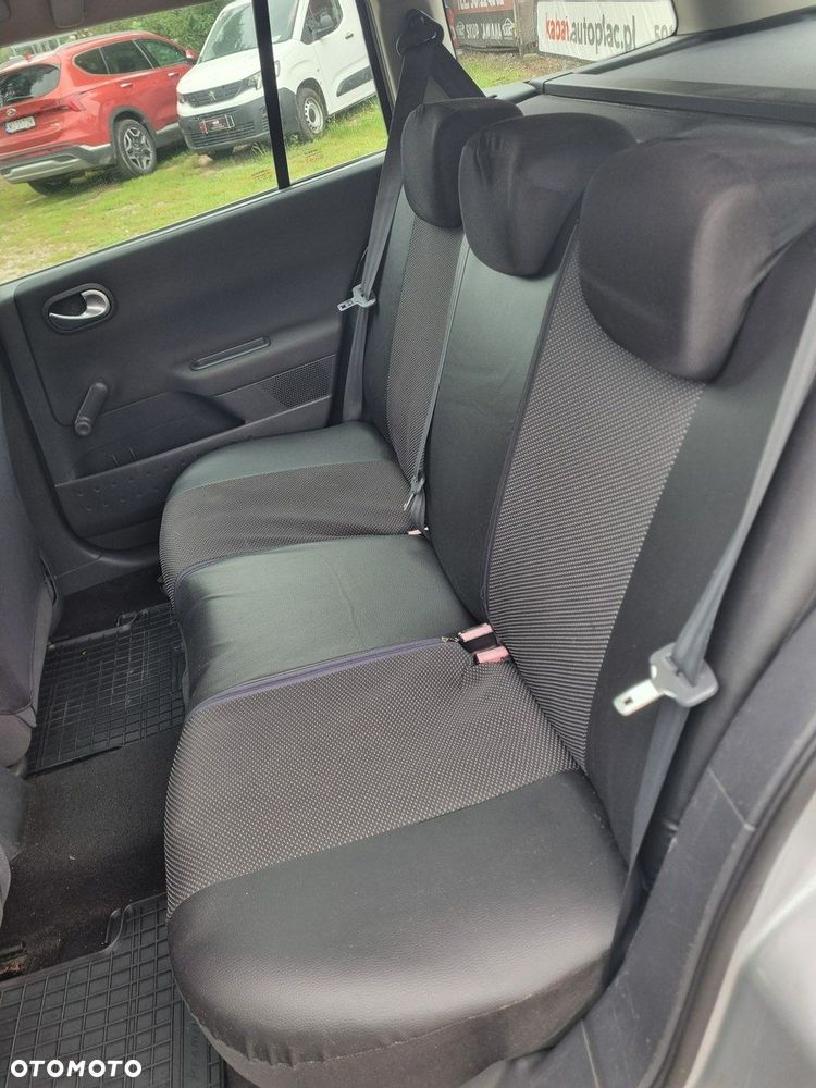 Renault Megane 1.5 dCi Grandtour Authentique - 13