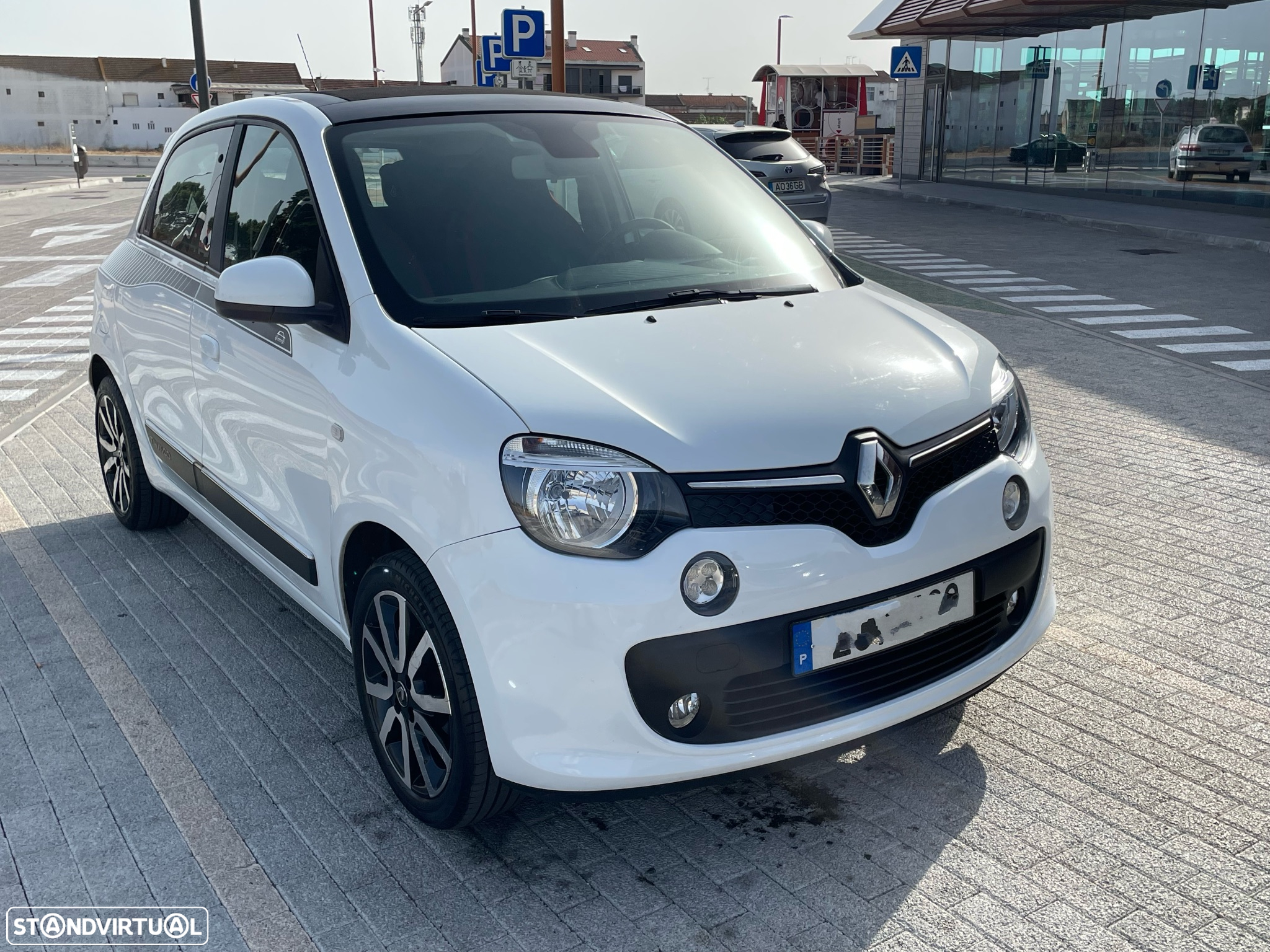 Renault Twingo 1.0 SCe Luxe - 3