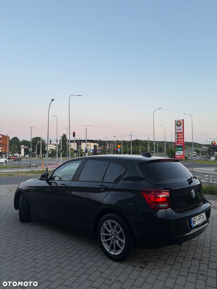 BMW Seria 1 116i Sport Line - 3