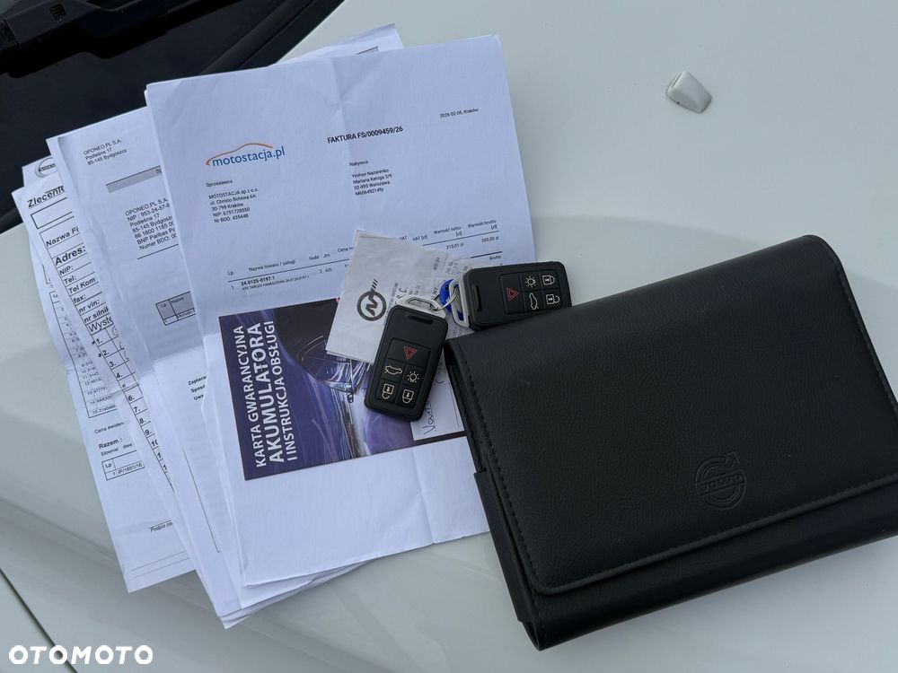 Volvo XC 40 ver-d4-scr-awd-inscription - 23