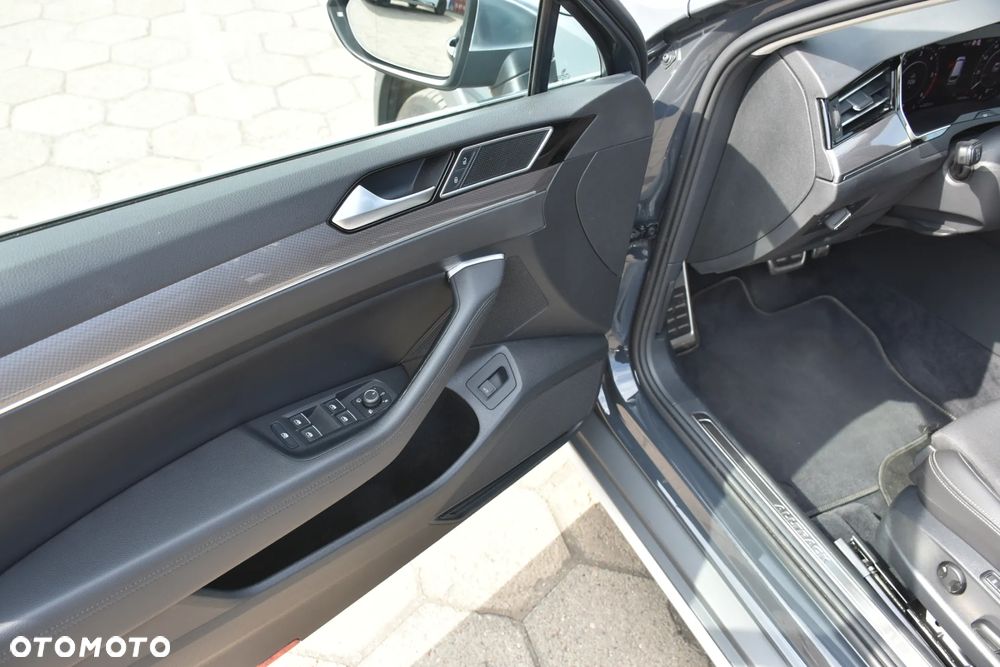 Volkswagen Passat 2.0 TDI SCR (BlueMotion Tech) 4Mot DSG Comfortline - 14