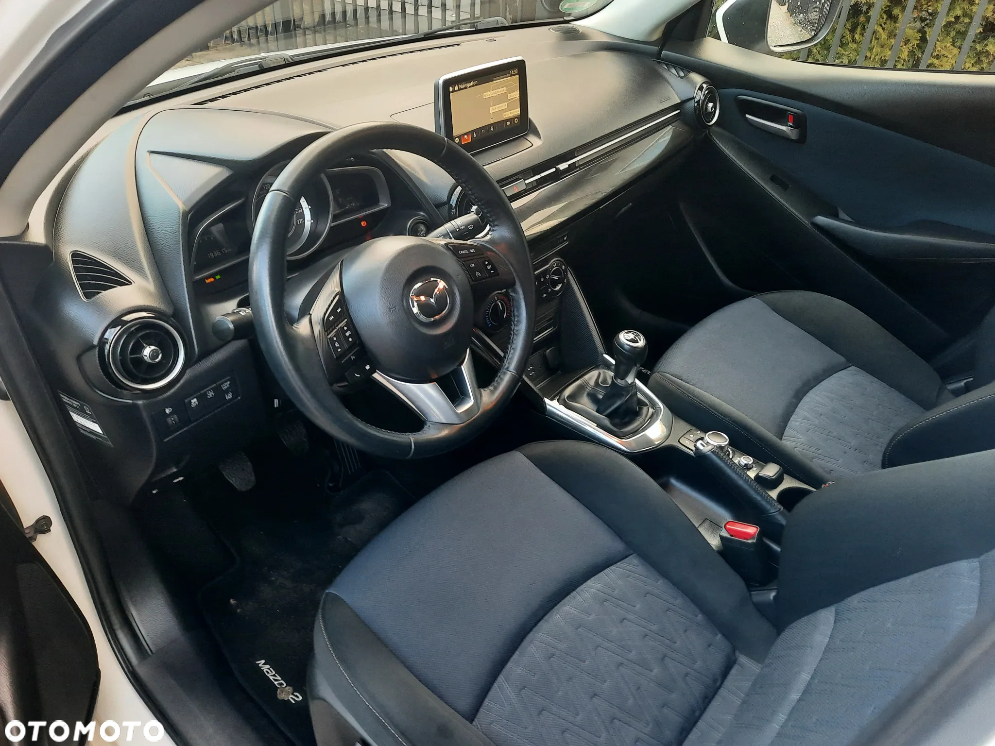 Mazda 2 SKYACTIV-G 90 Center-Line - 9