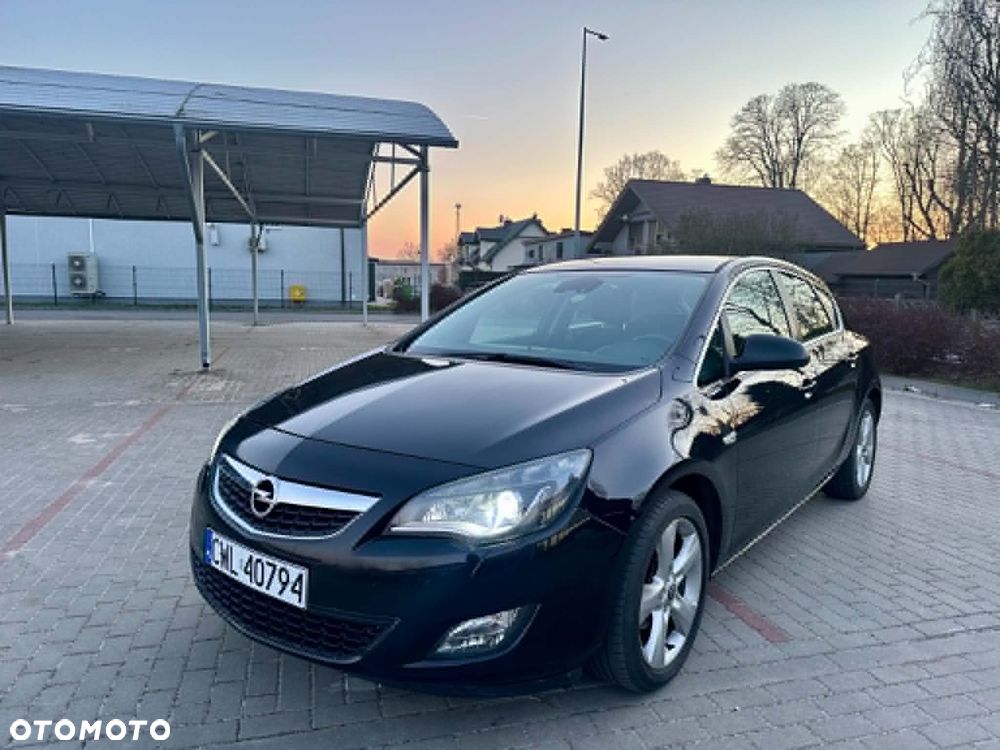 Opel Astra 1.4 Turbo - 2