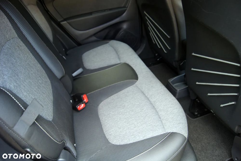 Renault Captur ENERGY TCe 120 Intens - 24