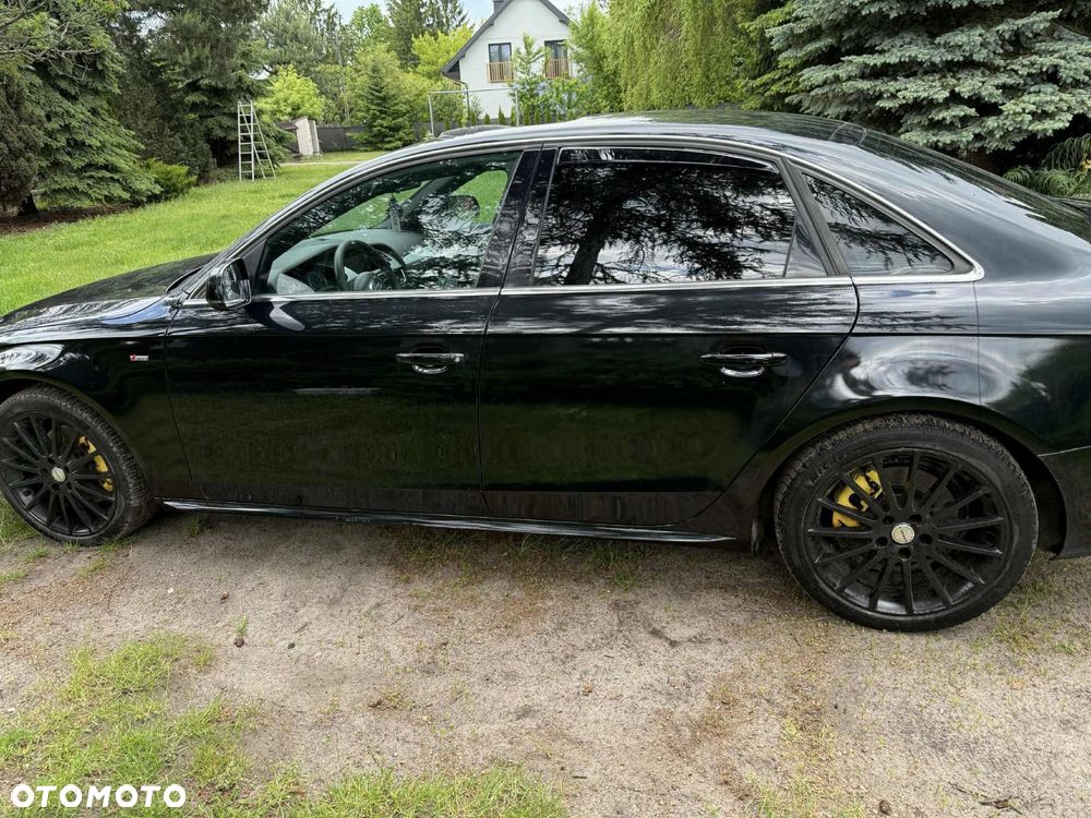 Audi A4 Limousine 2011 photo 2