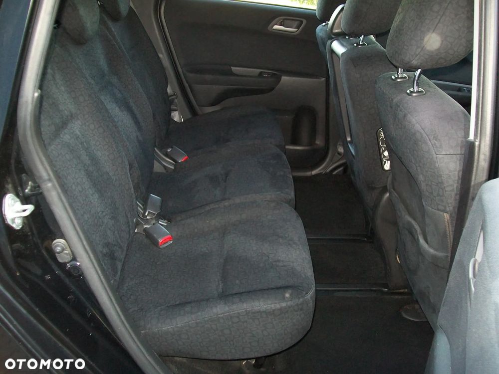 Honda FR-V - 6