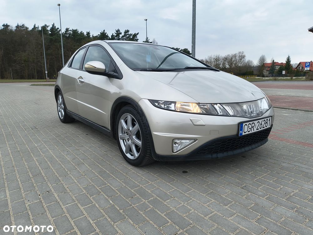 Honda Civic 1.8 Sport - 11