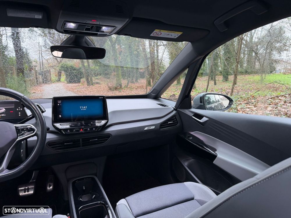 VW ID.3 Pro Performance - 11