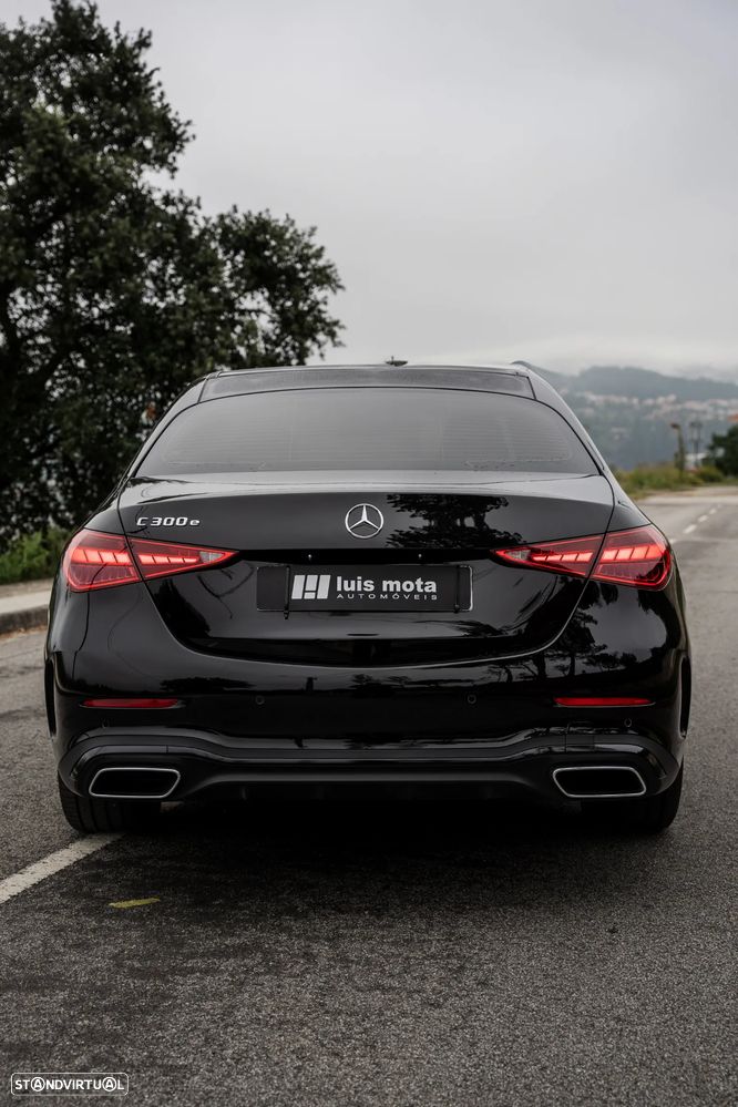 Mercedes-Benz C 300 e 9G-TRONIC AMG Line - 17