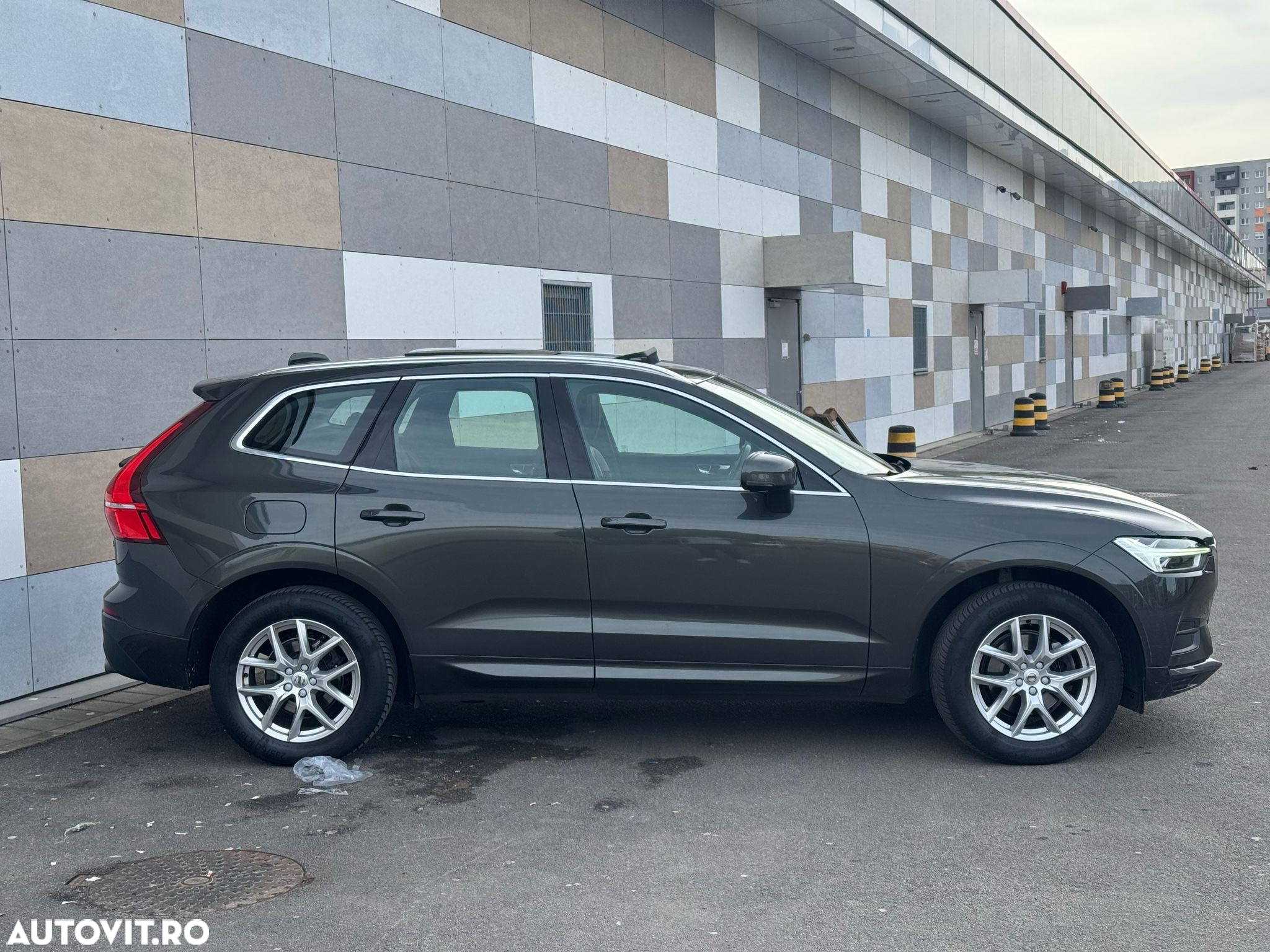 Volvo XC 60 D4 Geartronic Momentum - 31