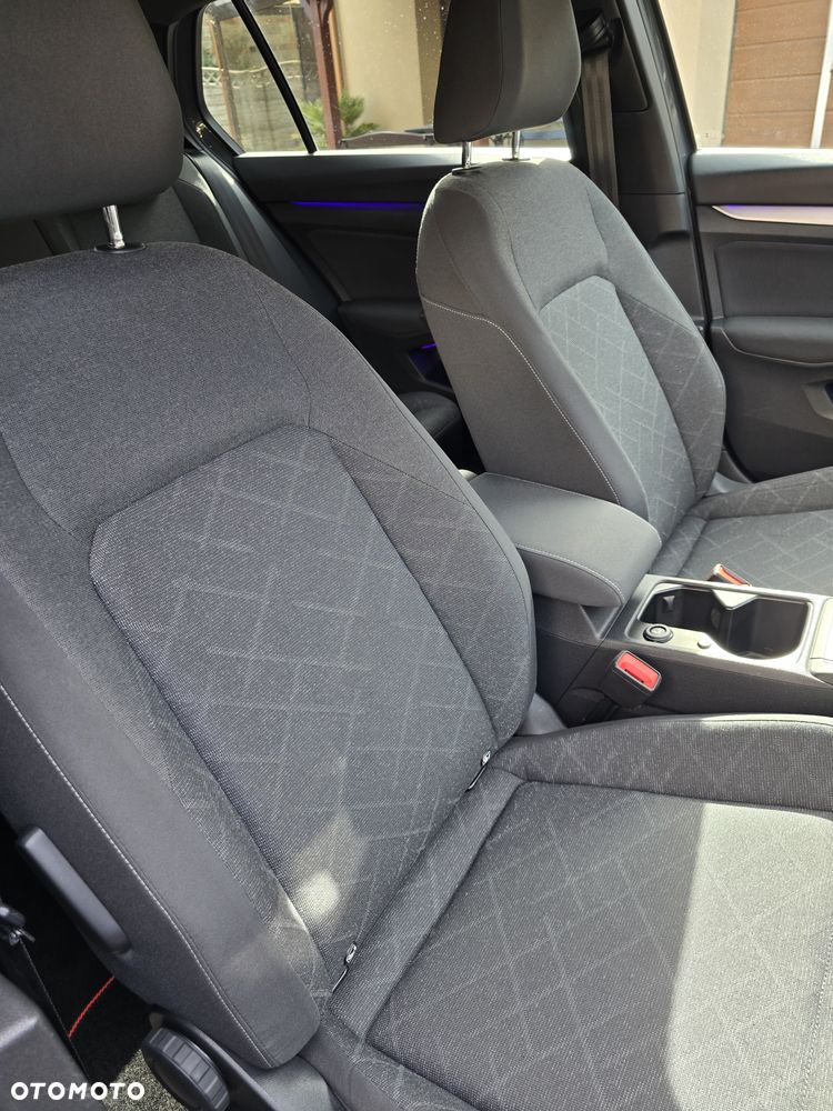 Volkswagen Golf 2.0 TDI SCR DSG Style - 30