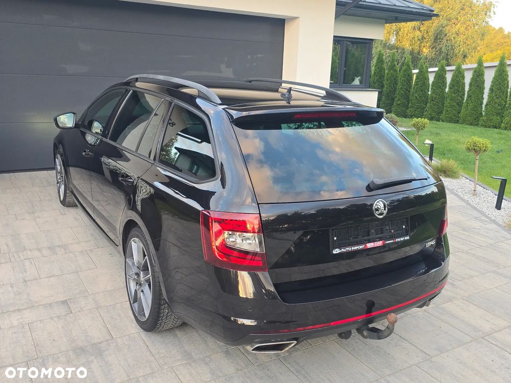 Skoda Octavia 2.0 TDI RS DSG - 6