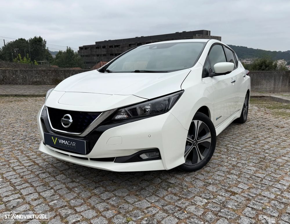 Nissan Leaf N-Connecta - 1