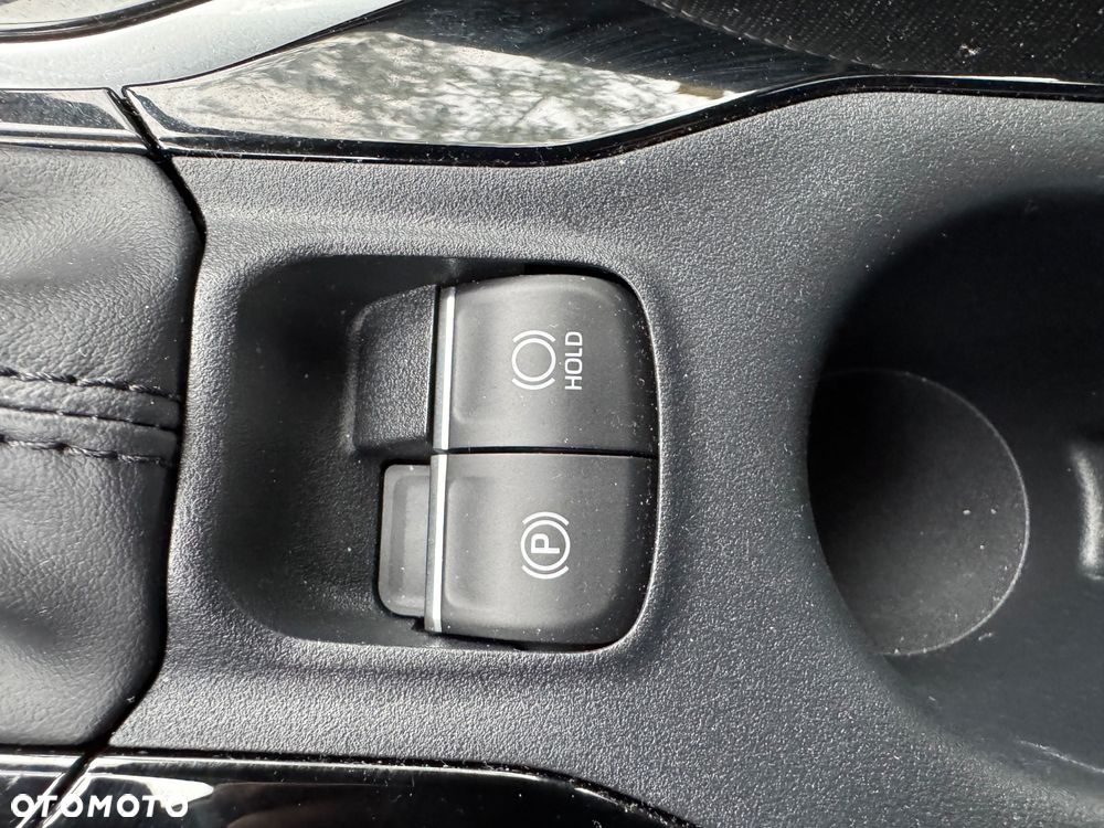 Toyota Corolla 1.8 Hybrid Comfort - 37
