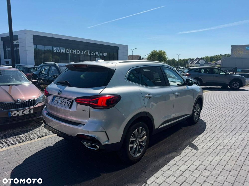 MG HS 1.5 T-GDI Excite DCT - 2