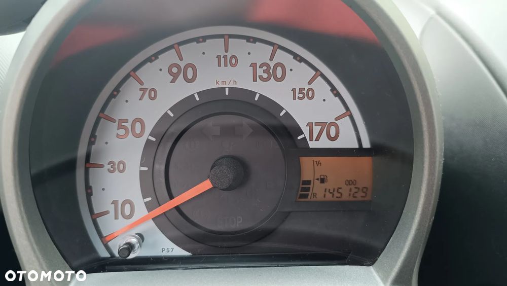 Peugeot 107 1.0 Active - 14