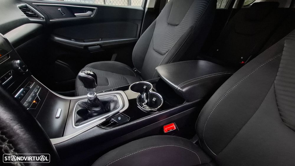 Ford S-Max 2.0 TDCi Trend - 25