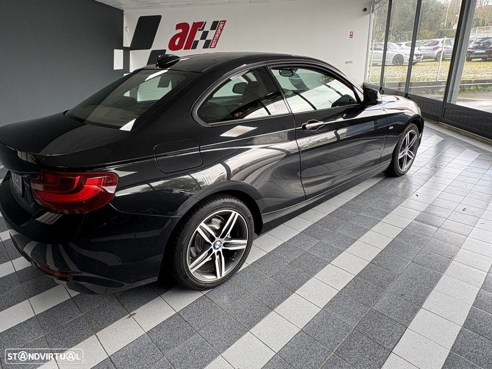 BMW 218 d Coupe Line Sport - 10
