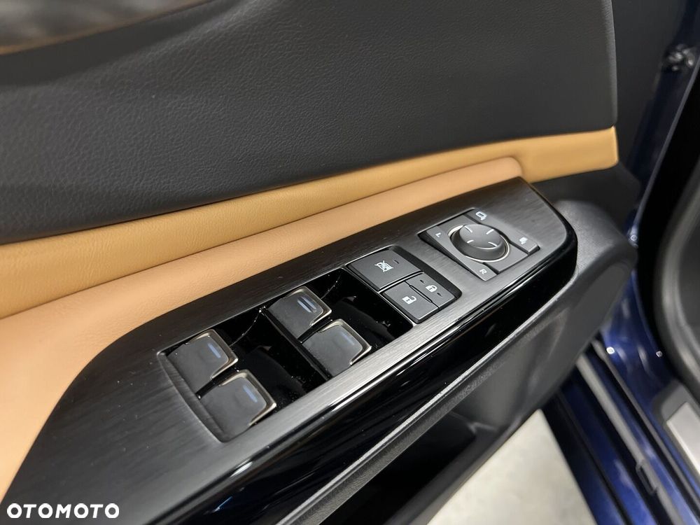 Lexus ES 300h Business Edition - 22