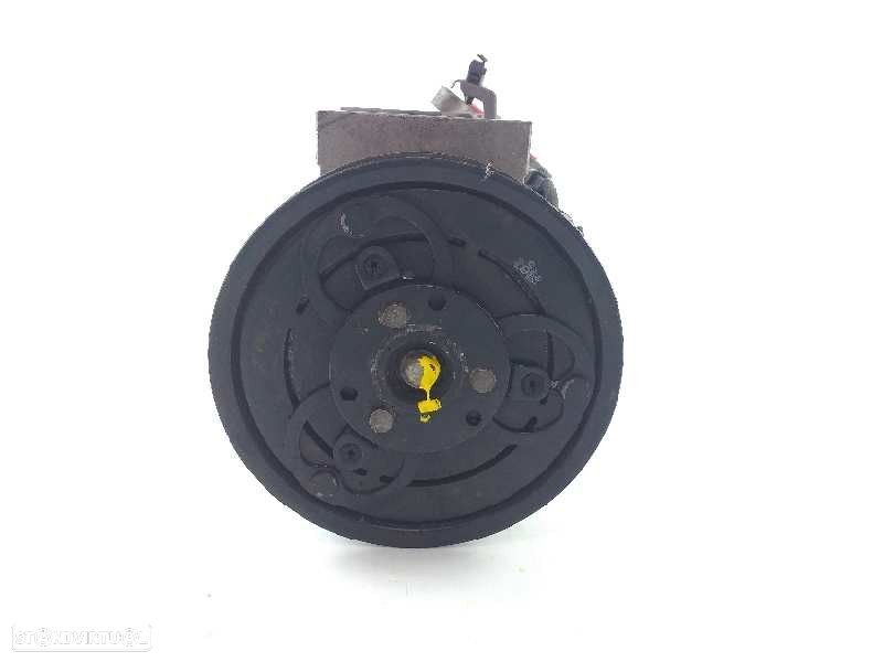 COMPRESSOR AR CONDICIONADO DACIA DUSTER 2013 -926009154R - 2