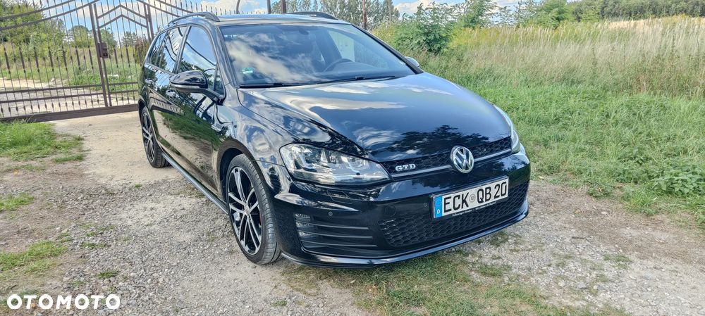 Volkswagen Golf 2.0 TDI BMT GTD - 14