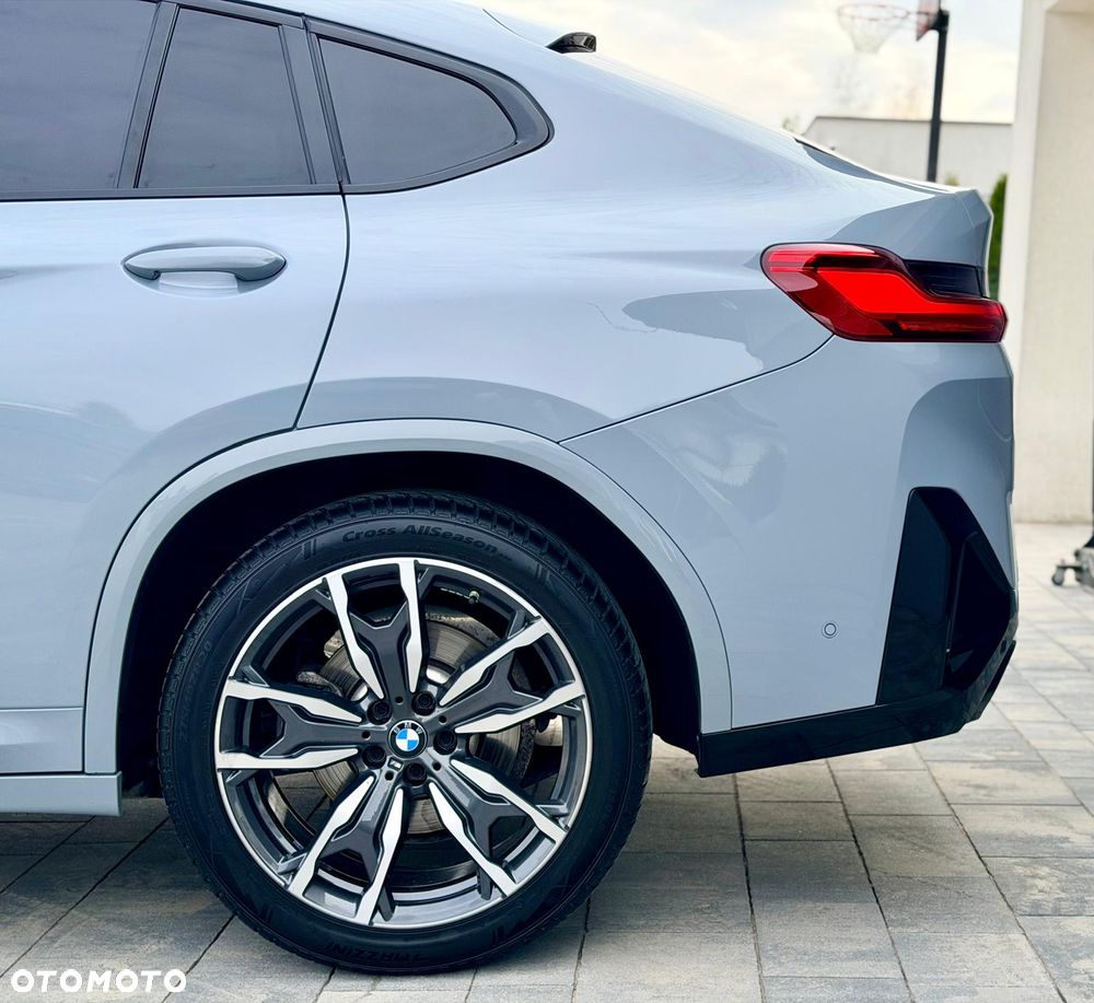 BMW X4 xDrive30i M Sport Edition - 4