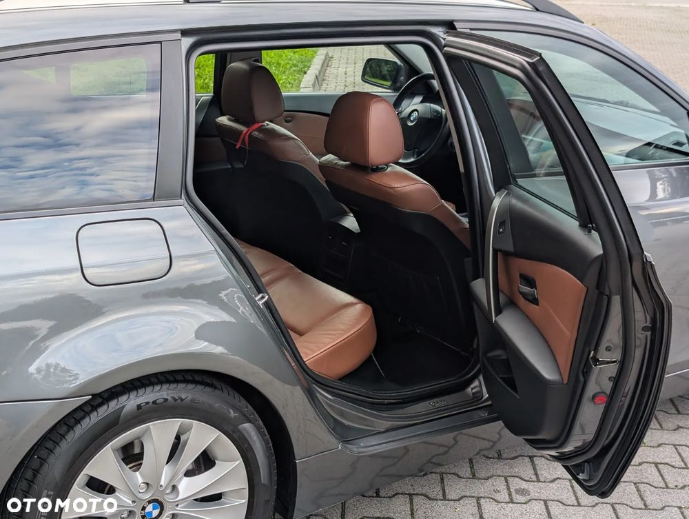 BMW Seria 5 - 8