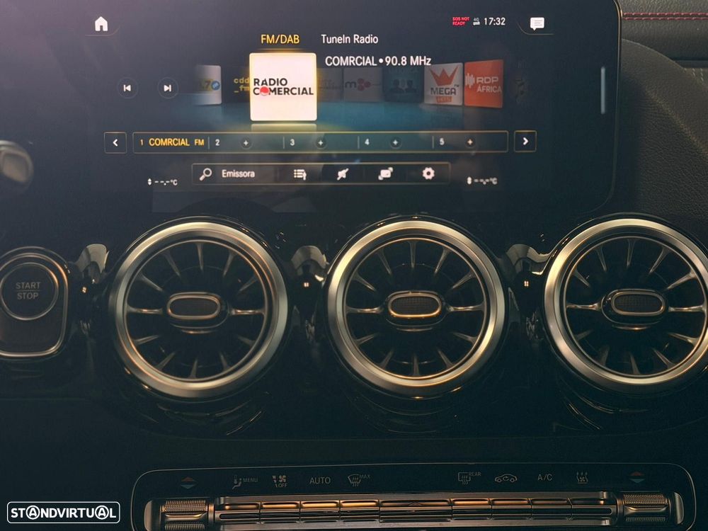 Mercedes-Benz EQA 250 AMG Line - 32