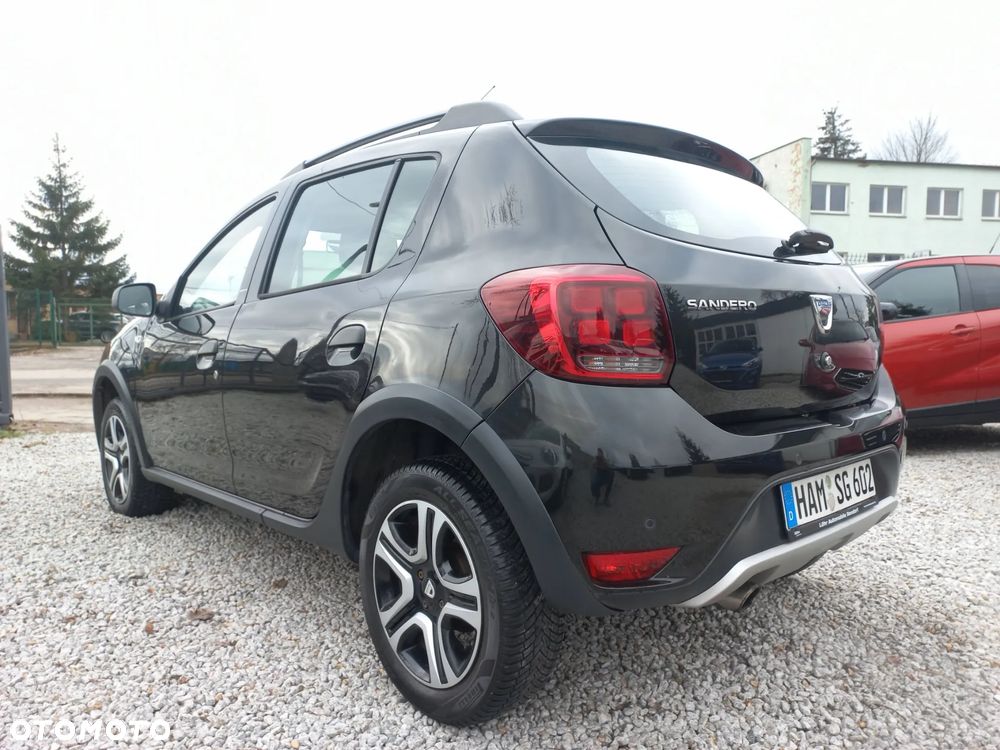 Dacia Sandero Stepway TCe 90 (S&S) Celebration - 10