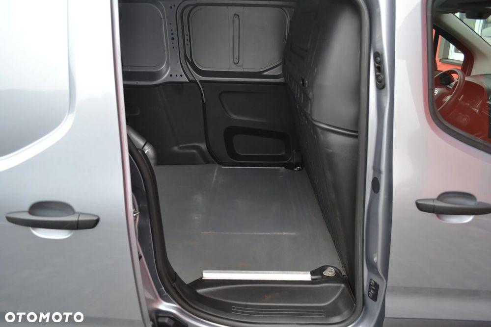 Toyota PROACE CITY - 17