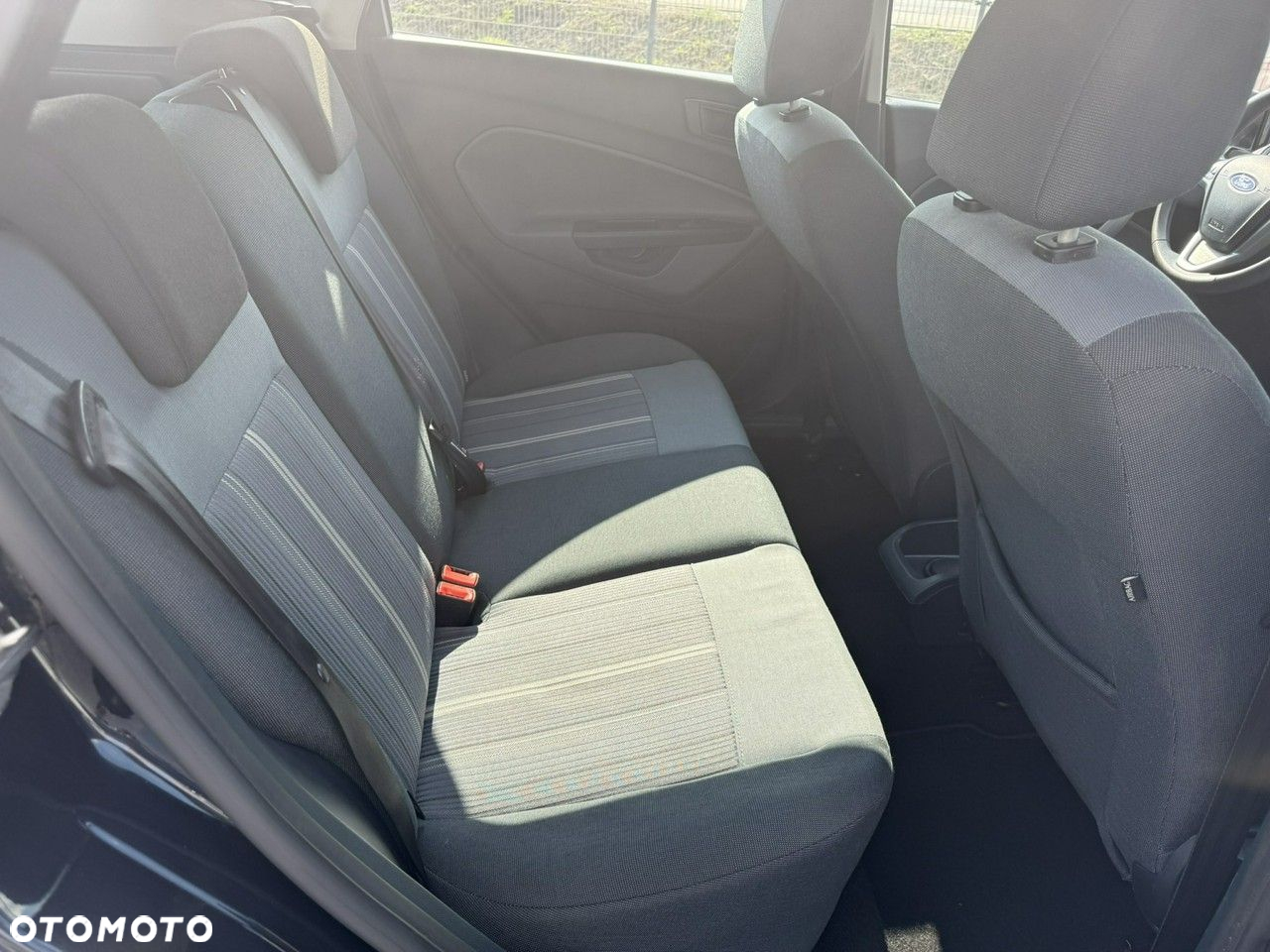 Ford Fiesta 1.25 Ambiente - 17