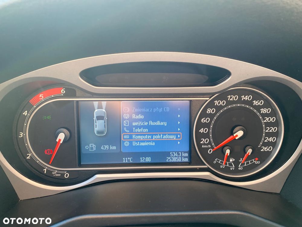 Ford Mondeo 2.0 TDCi Titanium - 25