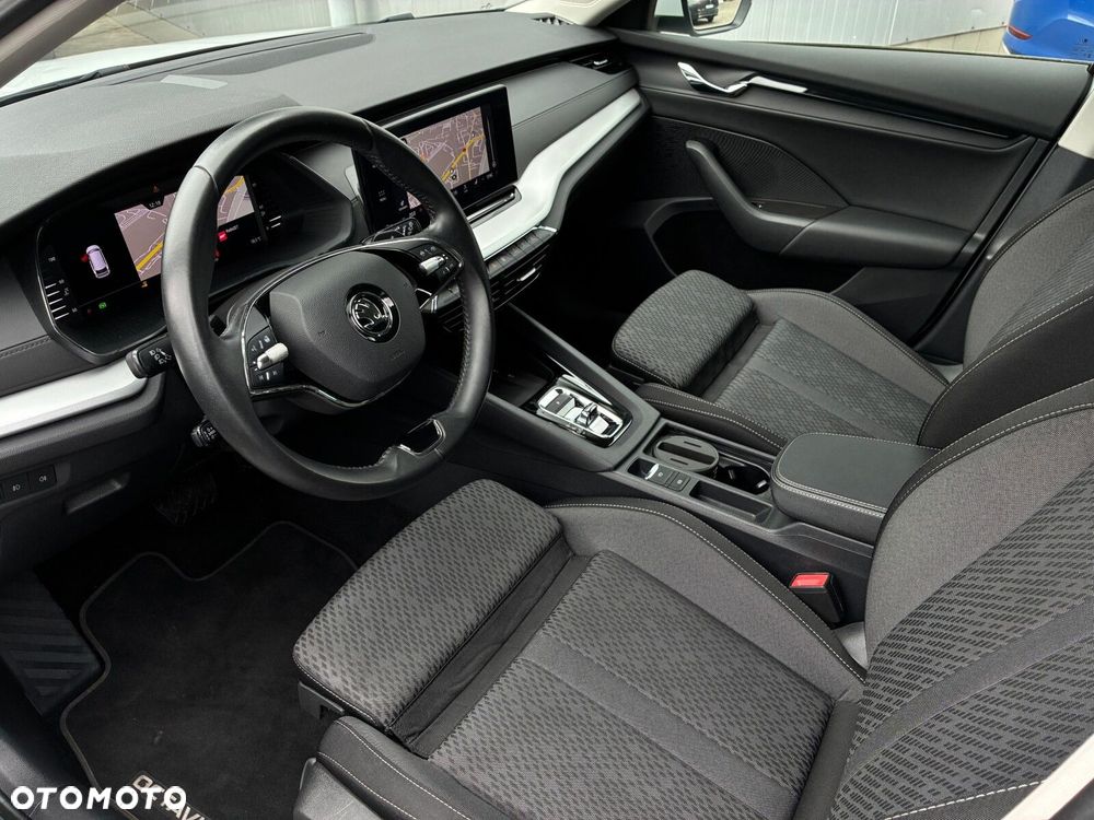 Skoda Octavia 2.0 TDI Style DSG - 10
