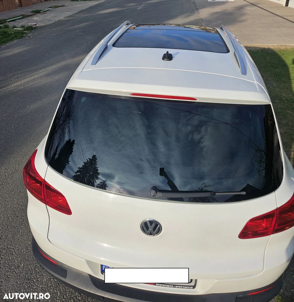 Volkswagen Tiguan - 2