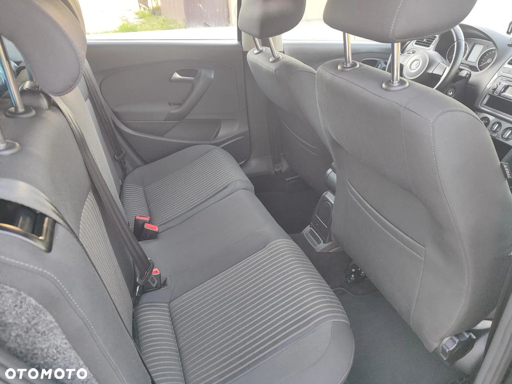 Volkswagen Polo 1.4 FSI Highline - 31