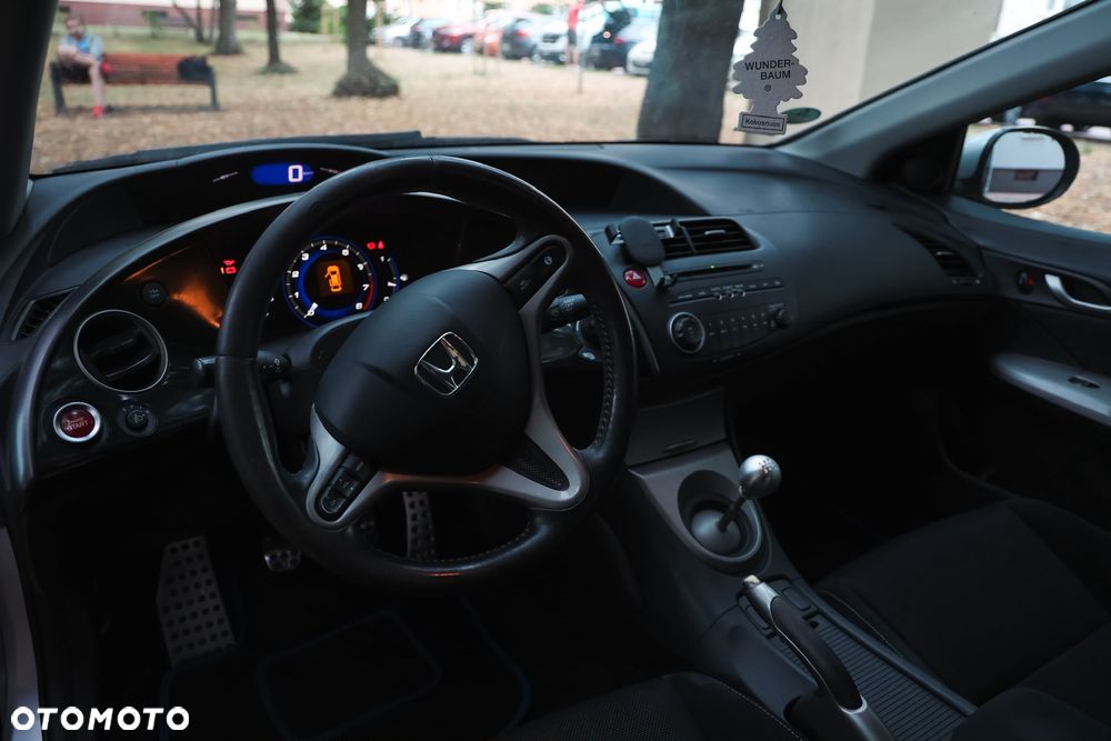 Honda Civic 1.8 TypeS - 10