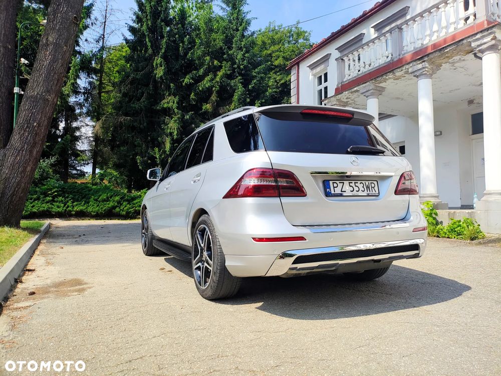 Mercedes-Benz ML 350 BlueTEC 4-Matic - 25