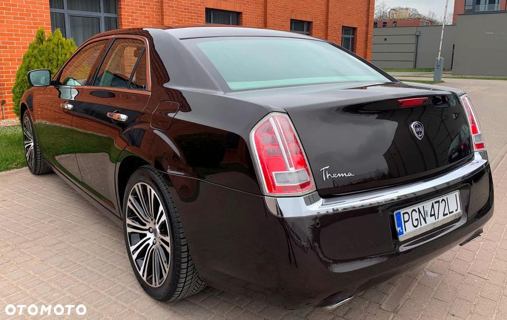 Lancia Thema 3.6 V6 VVT 24V Automatik Executive - 14