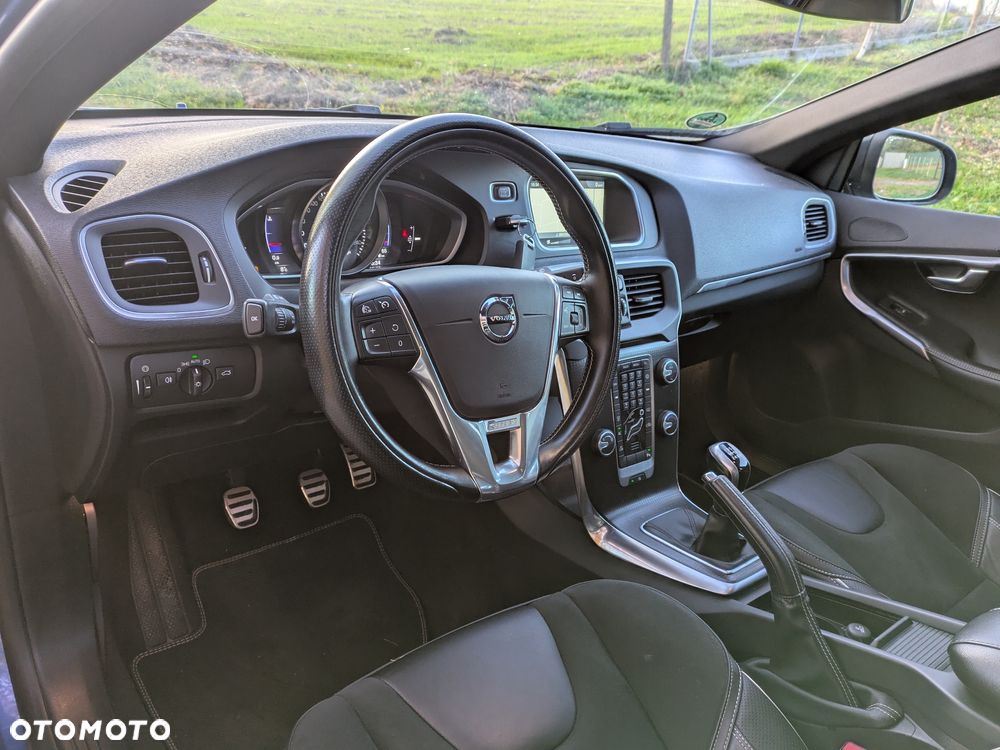 Volvo V40 T2 RDesign - 9