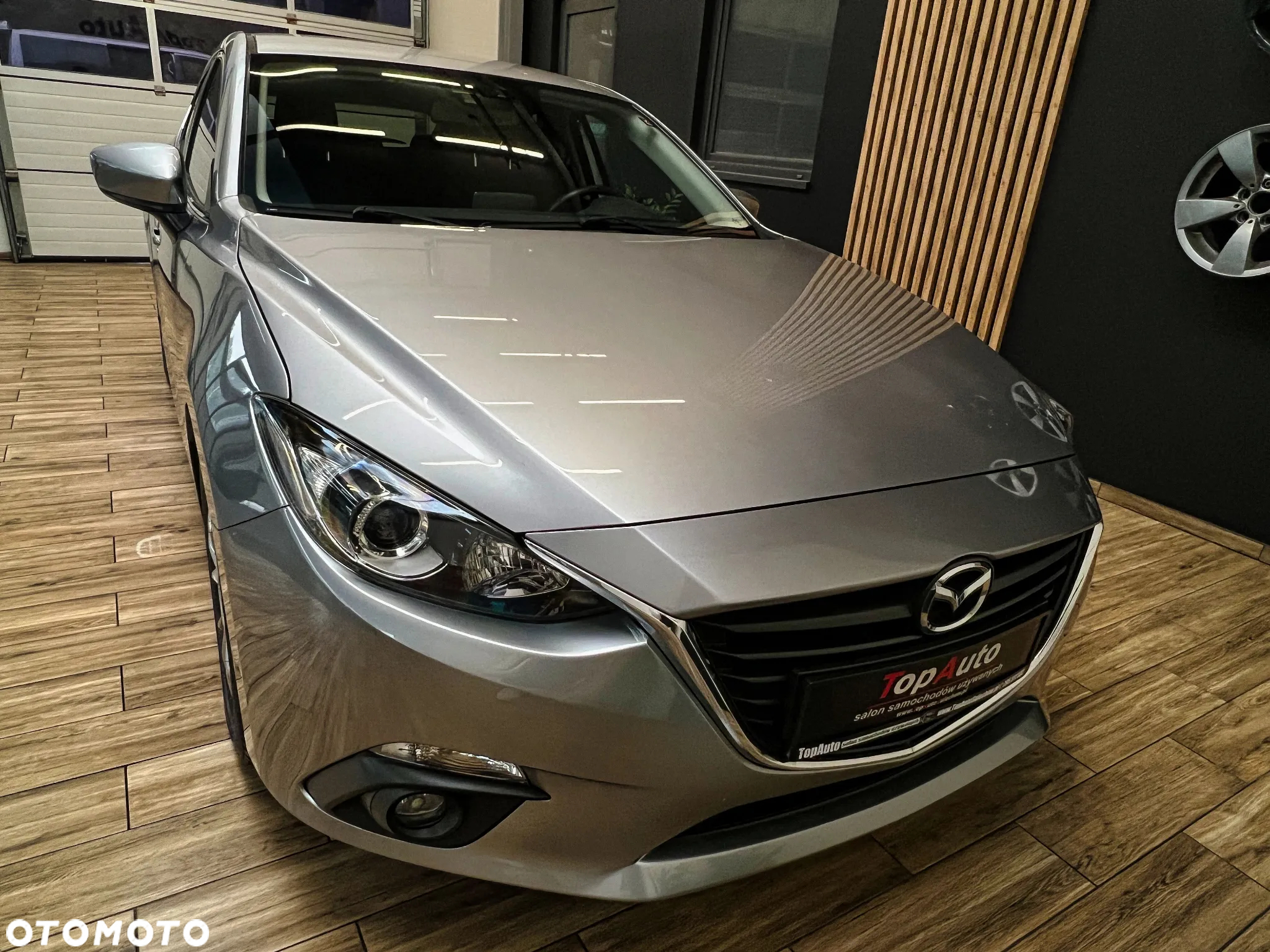 Mazda 3 - 4