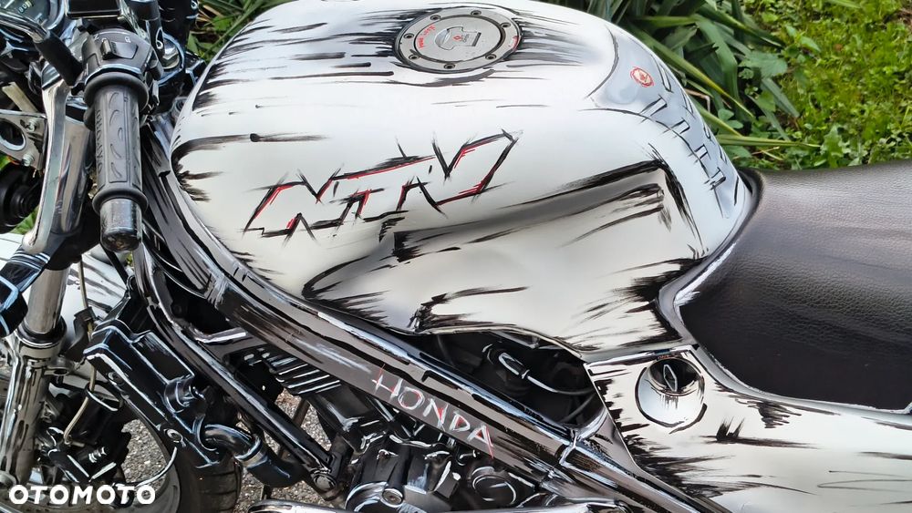 Honda NTV - 4