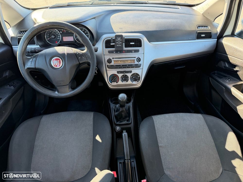 Fiat Punto 1.3 M-Jet Easy S&S - 6