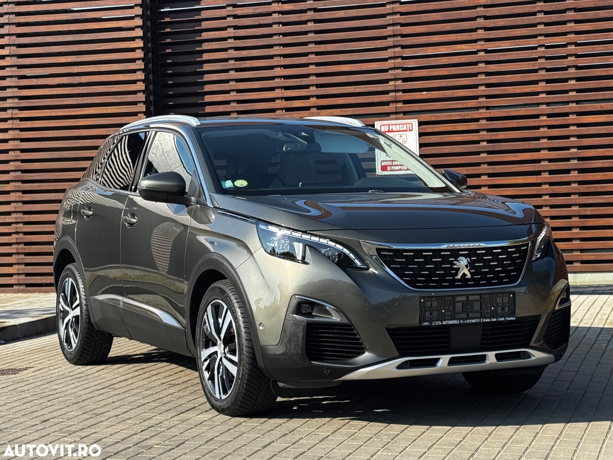 Peugeot 3008 1.5 BlueHDI 130 EAT8 Allure Pack - 2