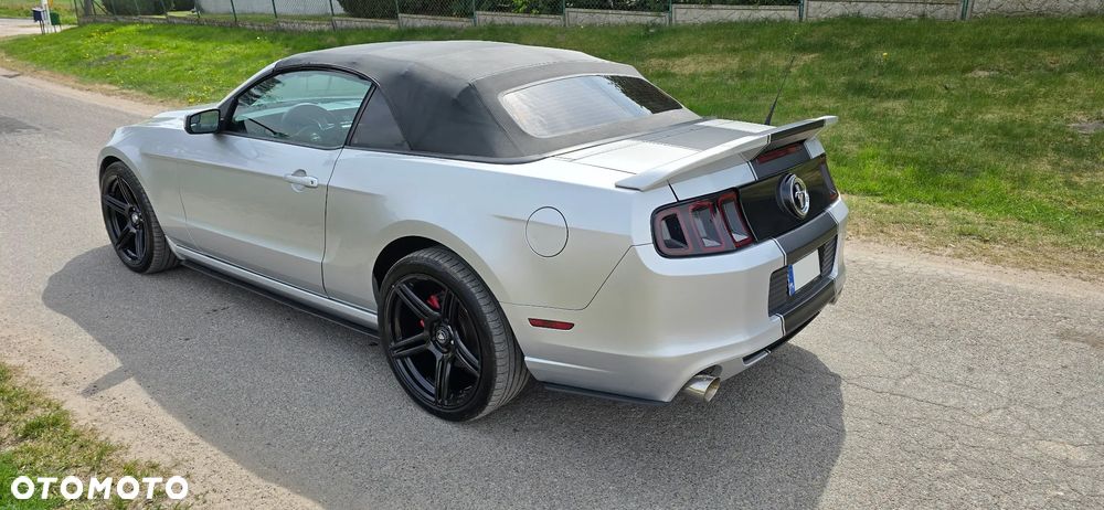 Ford Mustang 3.7 V6 - 2